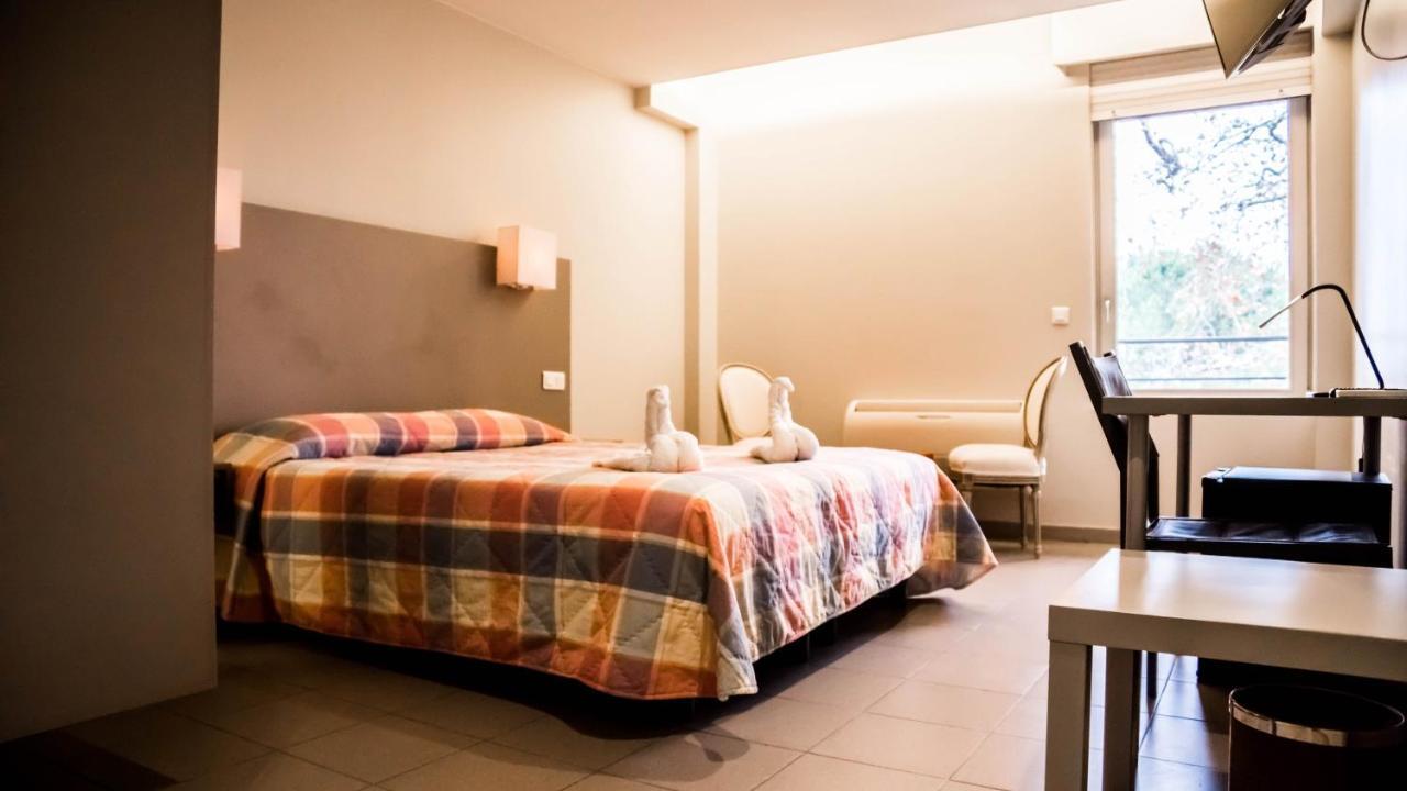Hotel Du Canal Castelnaudary Bilik gambar